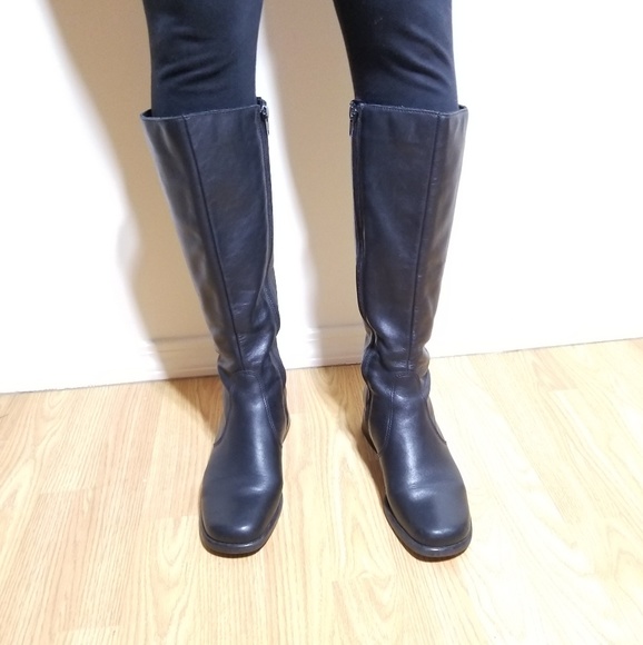 La Canadienne Black Leather Knee 